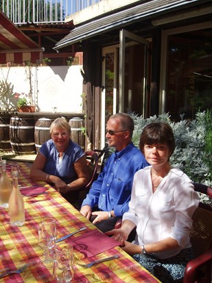 Jenny, Phil & Sue in France