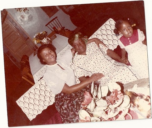 Mother, Aunt Ida & Gillian
