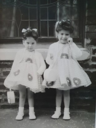 1962 Janis (left) Mum (right)