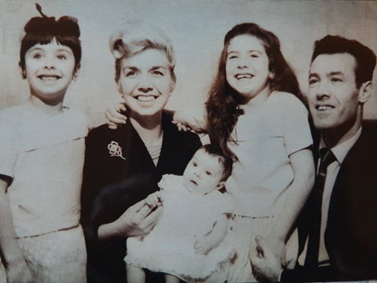 1964 Janis, Pat, Mandy, Andrea, John
