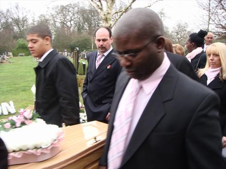 His dad and best friends carried coffin