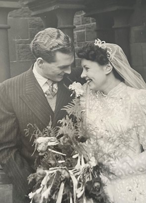 Glyn & Cynthia on their wedding day in 1953