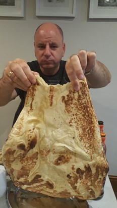 Alan and the worlds biggest naan bread