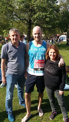 Pete, Sam & Jan - London Marathon 2017 - well done Sam.