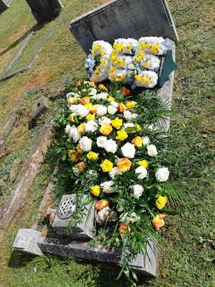 Doreen's Flowers - Mitchell family grave