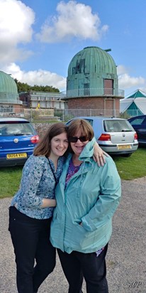 AnneMarie & Jackie, Eastbourne Observatorium, 2018.