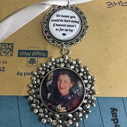 AnneMarie Memorial Charm for Jackie’s wedding bouquet.