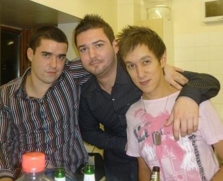 2009, a visit to Anthony’s university for a night out together. 