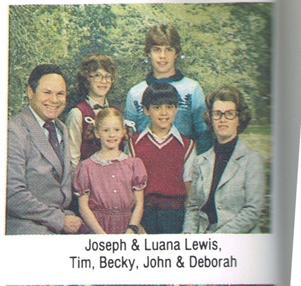 Lewis Family, 1982