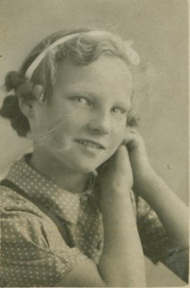 1944   Val Aged 10, sent to Dad