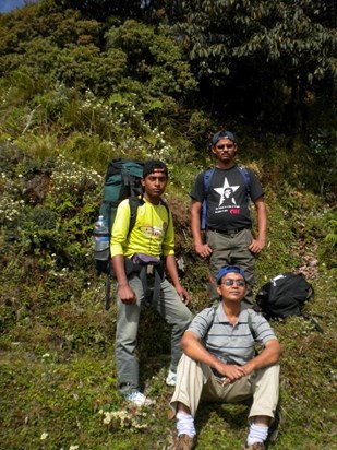 On the way to Sandakphu (2010)