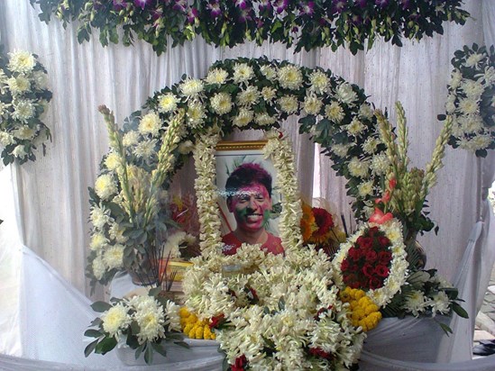 Tribute at his home - 30 Nov 2013