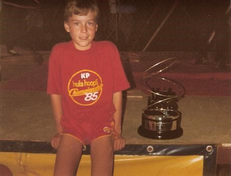 September 1985 - Paul, beside the trophy that he was hoping to win
