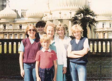 1982 - Tracey, Fiona, Granny, Jill, Nicola and Paul at The Pavilion before the game against Brighton