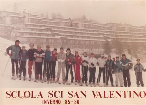 School skiing holiday, San Valentino 1986 - Paul is at the end, far right