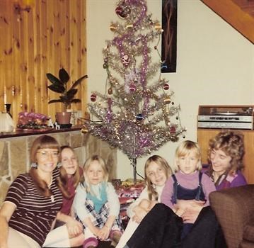 Christmas Day 1974 - The kids with Auntie Pat and Uncle Kevin