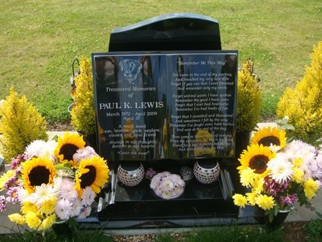 Beautiful sunflowers for Paul from sister Tracey - 24th July 2011