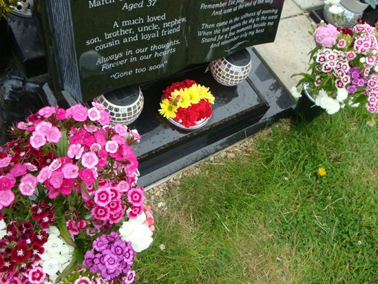 Paul's flowers - 27th June 2012