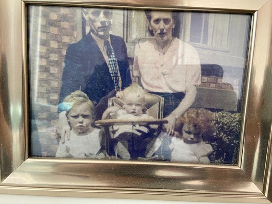 Jimmy in baby chair. Mum, Dad, Margaret & Stephen 💙💙💙💙💙