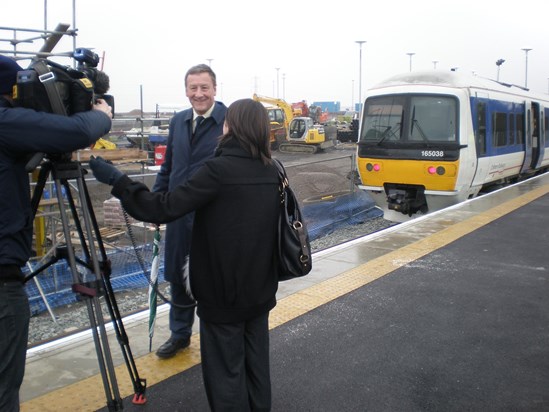 Opening day at Aylesbury Vale Parkway station December 2008 - TV news