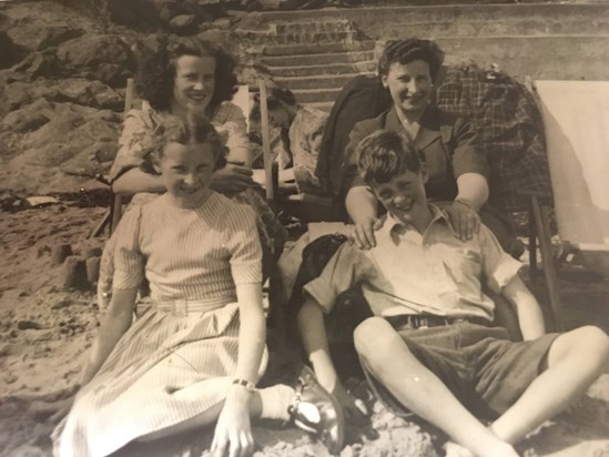 Irene with Margaret, David and their mother Jean in Kinghorn 1940's