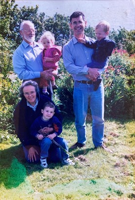 James and Jane in 2002 with son in law John and grandchildren Sam and Isobel Livingstone and Olly Rowe