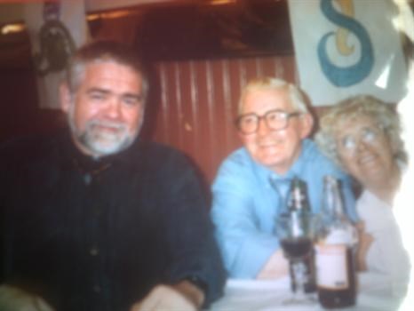 Danny, Jim Galloway and Maggie Dumpling in Paisley 1998