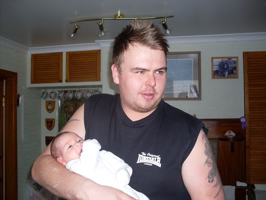 Granson Simon, wit great Grandaughter Chelsea Emilie Glanville (Grandaughter Bev and Adam's baby)