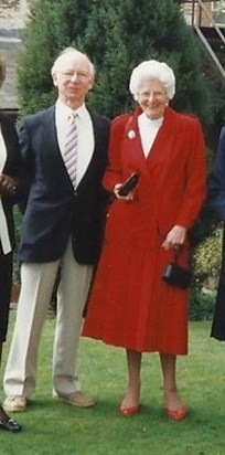 A Doreen & U Henry 1995