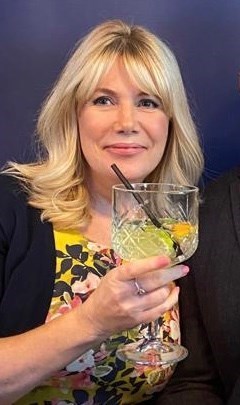 Tracy Ann Roberts.jpg