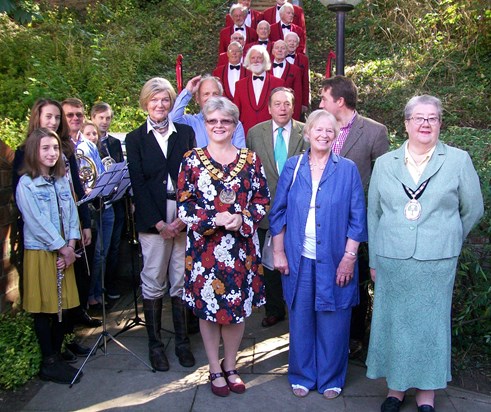 Maureen and other councillors with residents of Old Hatfield at the reopening of Jacob’s Ladder 