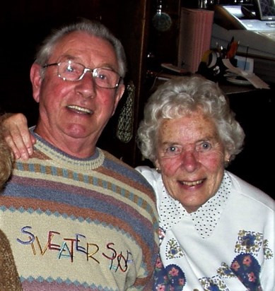 Vera Ormond with her 'favourite' cousin in 2009.