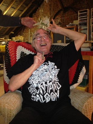 Wearing a Backhand Saloon (Conans Band) tshirt!