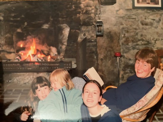 Mum with Amy Lauren and Eleanor, not long before my arrival 