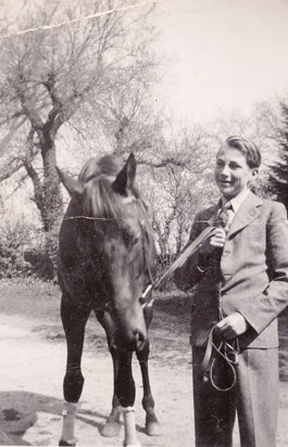 William with "Mirial 2" taken around aged 19 probably at Epsom during his apprenticeship there.