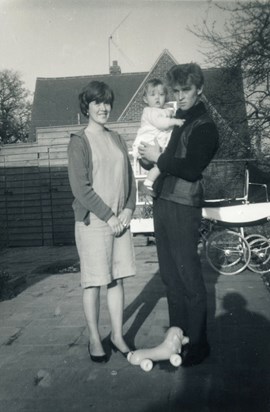 Bob and Aunty Jan at Nans xx