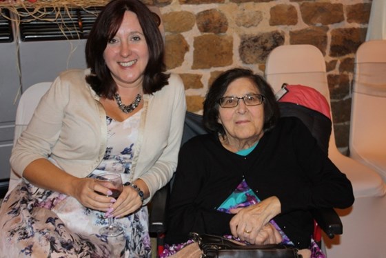 Edith and her daughter Janice