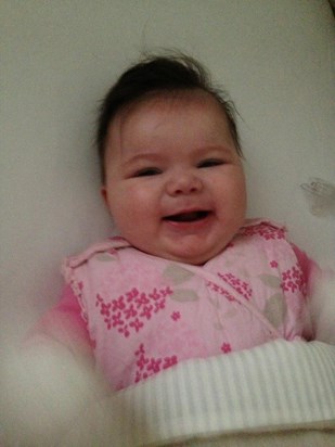 Hi mum here is lily smiling away she be a happy wee baby x x