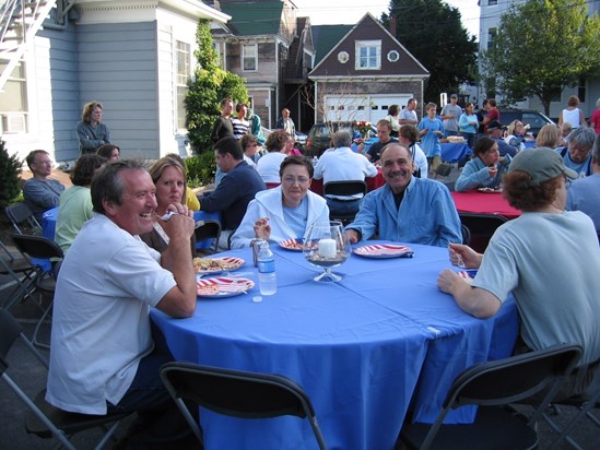 July 4, 2005 at Victorian Terrace. I spy Dennis's great smile!