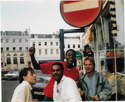 BOSCOMBE SOUL WEEKENDER DANCING IN THE STREETS