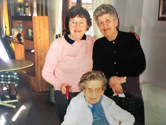 Mum, Mary & Gran