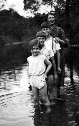 Jean and cousins, circa 1937, Grassington, Yorks