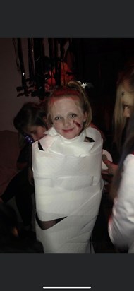 Mia at an Halloween 🎃 party x