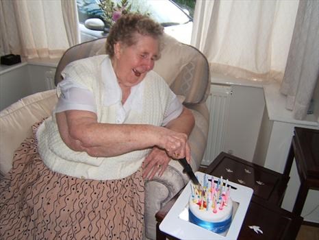 Nana excited by her cake