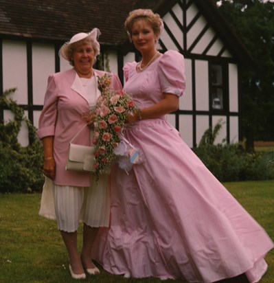 1989 - Gillian's wedding