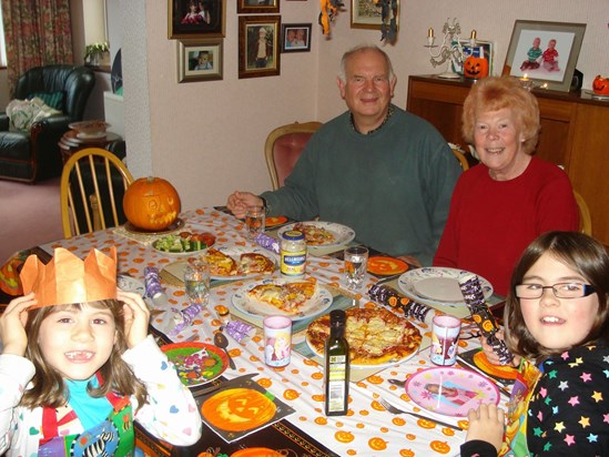 One of the many famous pizza parties!