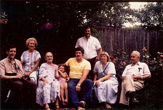 1990, Dave, Peggy Ann, Peg, Gabrielle, Steve, Sam, Gwen, Flick