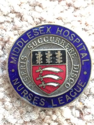 Middlesex Hospital Nurses League Badge