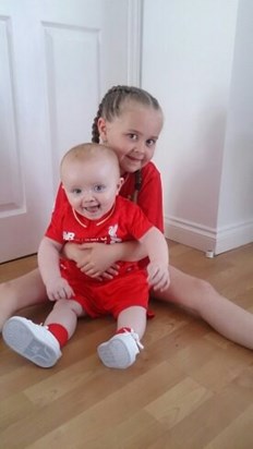 Ellie-Mae and Bailey-Ray. 2 of my Great-grandchildren, both in LFC suits ahhhhhhhhh!