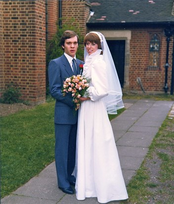 Wedding Day - 08/05/1982 - Bride & Groom